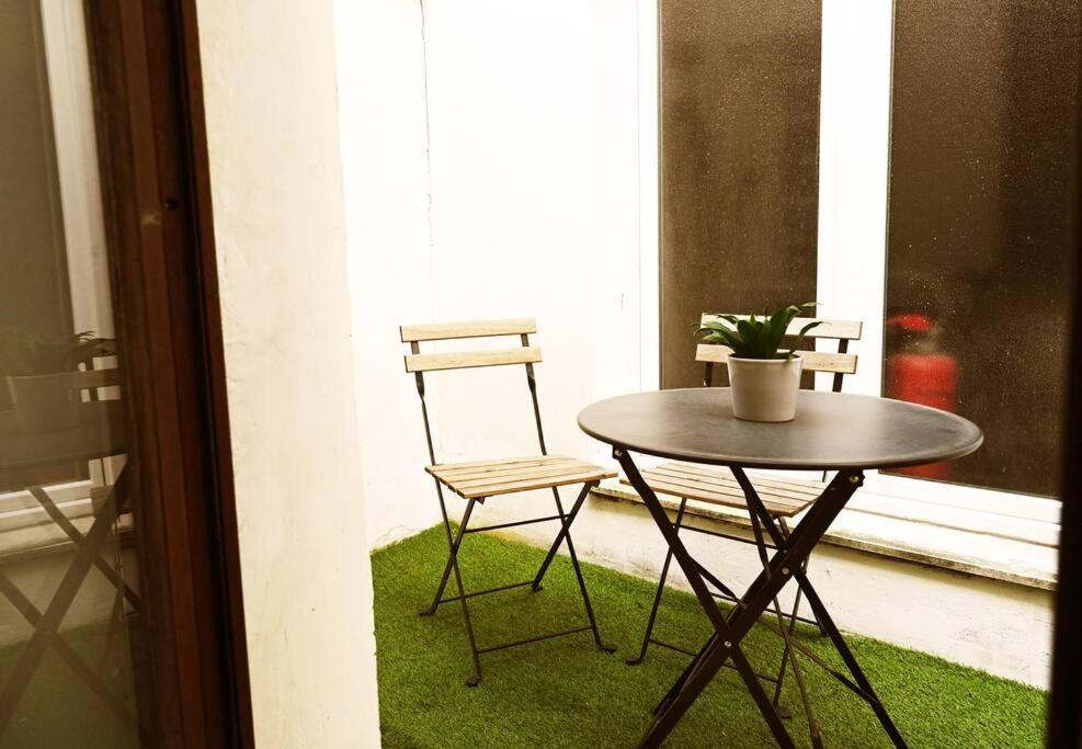 Stylish Duplex In The Heart Of Brussels Centre Apartment Екстериор снимка